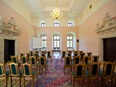 KRASICZYN zamek hotel pokoje noclegi wypoczynek restauracja w Polsce Przemy�l